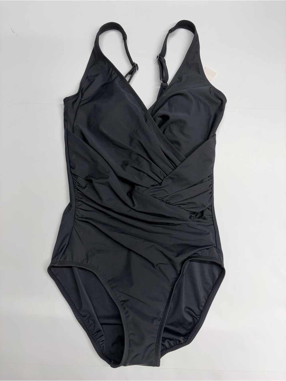 NEW Miraclesuit x Talbots 8 Black One Piece Swim Suit Women v neck firm control